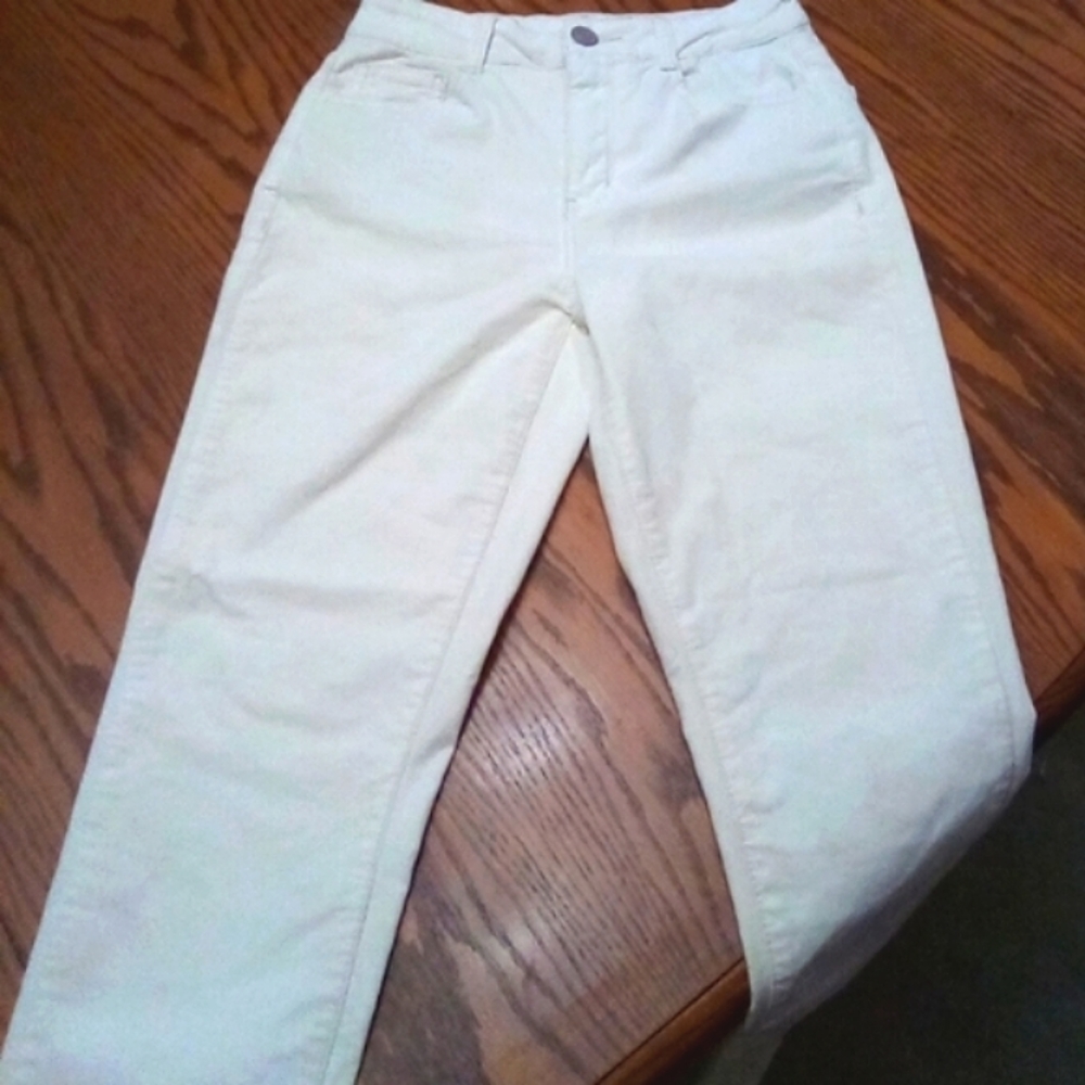 🍭So brand Velvet "Mom" cream colored jeans size 7
